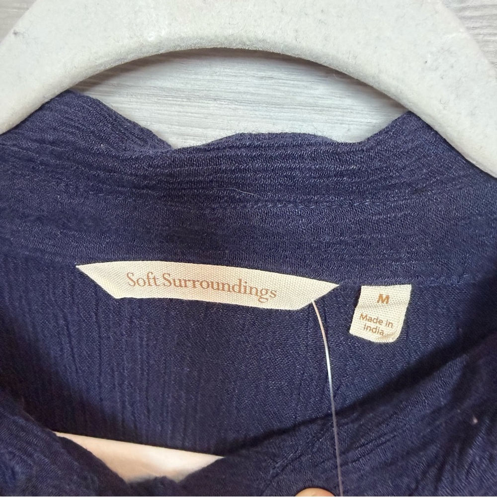 Soft Surroundings Navy Blue Crochet Lace Hem Boho Tunic Top - Size Medium - Picture 2 of 8